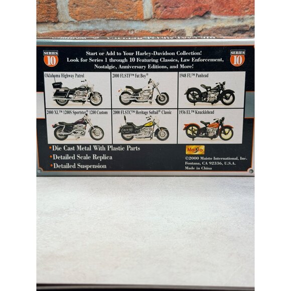 Maisto Harley-Davidson 1:18 Die Cast Metal Motorcycle Replica Series 10 - Picture 3 of 3